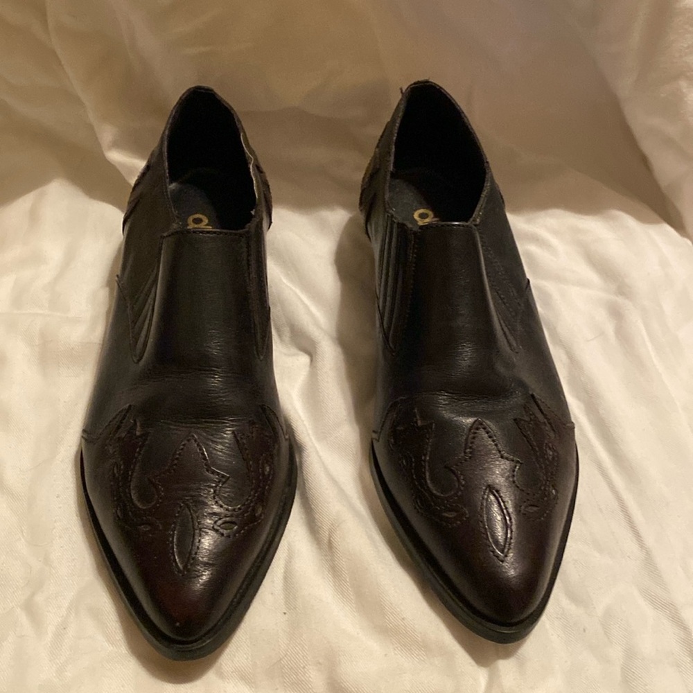 Dingo leather booties